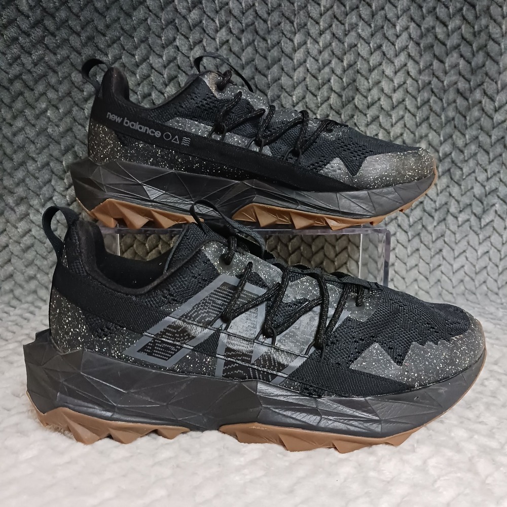 New Balance Tektrel Black Gum Men's Trail Running Shoes Size 7.5 Women's 9